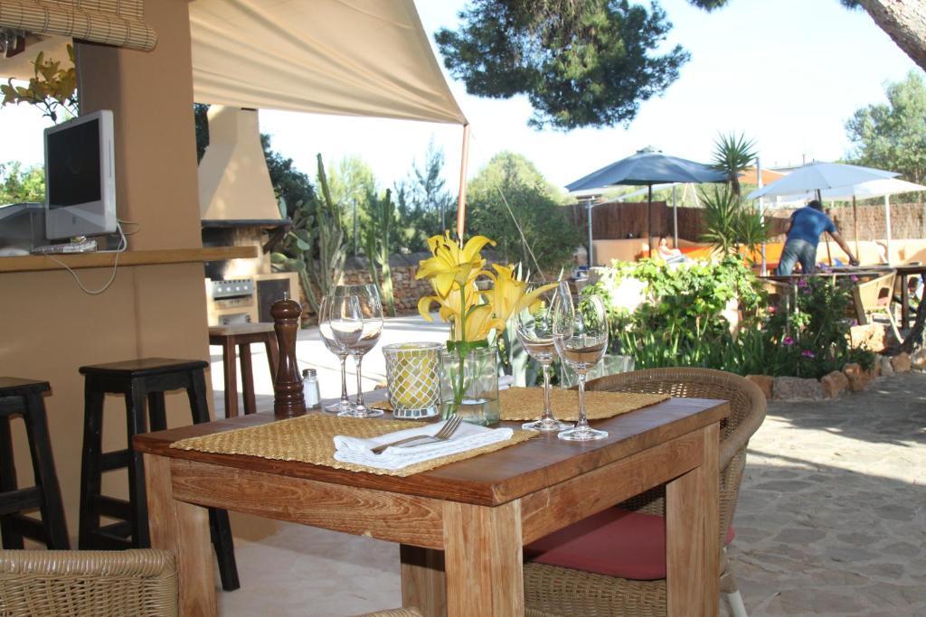 Finca Can Toni Sant Jordi de ses Salines Exterior foto